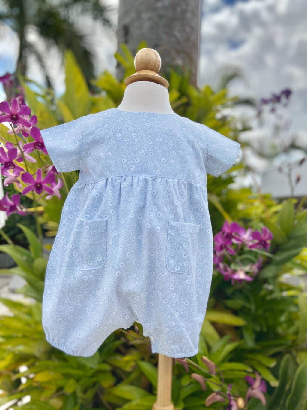 Printed Blue Cotton Romper With Pockets - Boy